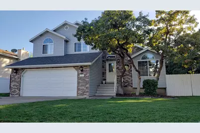 1712 E 2800 N, Layton, UT 84040 - Photo 1