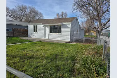 946 S Navajo St S, Salt Lake City, UT 84104 - Photo 1