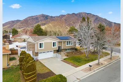 3533 E Country Manor Rd, Cottonwood Heights, UT 84121 - Photo 1