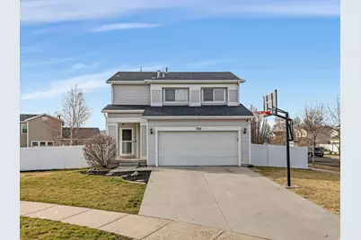 786 S 175 E, Layton, UT 84041 - Photo 1