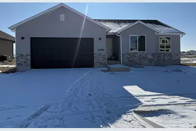 2286 E Marigold Dr #395, Eagle Mountain, UT 84005 - Photo 1