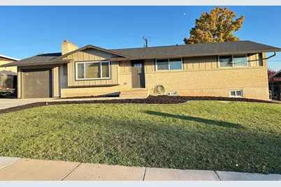 1184 E Valhalla Dr, Clearfield, UT 84015 - Photo 1