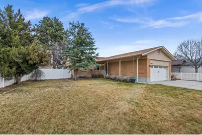 1065 E Fallbrook Way, Sandy, UT 84094 - Photo 1