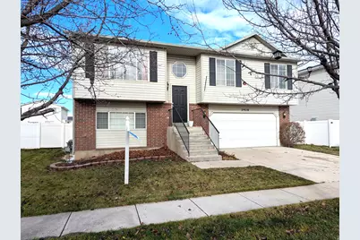 2928 W 2075 S, Syracuse, UT 84075 - Photo 1