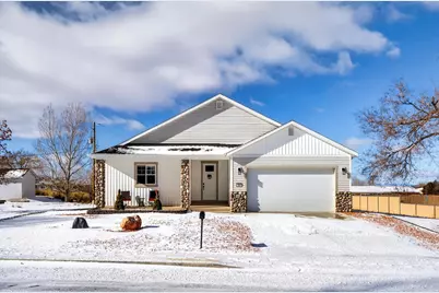 403 N Highland Dr, Cedar City, UT 84721 - Photo 1