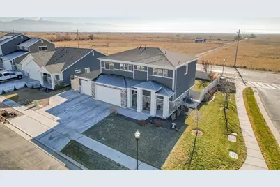 1407 W Silver Hollow Rd, Syracuse, UT 84075 - Photo 1