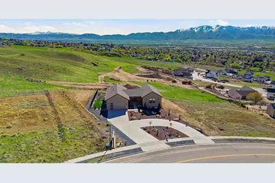810 E Spring Creek Pkwy, Providence, UT 84332 - Photo 1