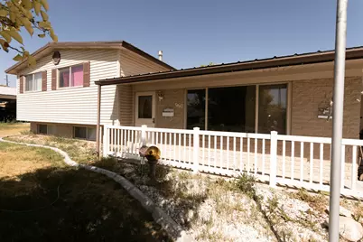 960 N 100 W, Tremonton, UT 84337 - Photo 1