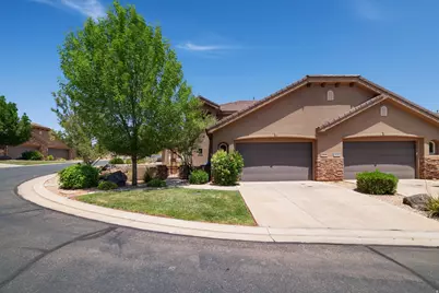 2076 N Doral Ct, Washington, UT 84780 - Photo 1