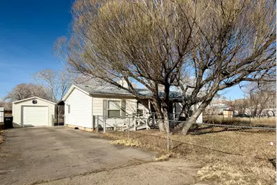 2037 N 250 W, Vernal, UT 84078 - Photo 1