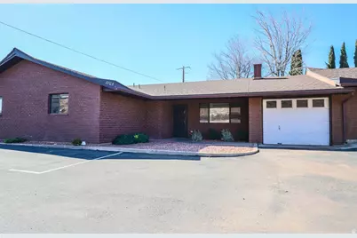 3703 Gates Cir, Santa Clara, UT 84765 - Photo 1