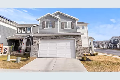 1912 W Parkview Dr, Syracuse, UT 84075 - Photo 1