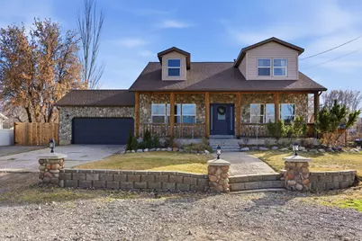 42 E 400 N, Santaquin, UT 84655 - Photo 1