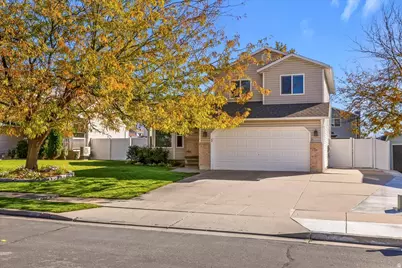 685 S Pheasant View Dr, Layton, UT 84041 - Photo 1