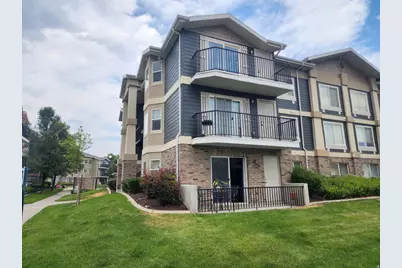 117 E Calbourne Ln #I4, Sandy, UT 84070 - Photo 1