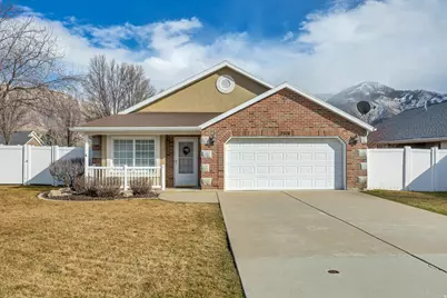 2516 N Dorchester Ave, Harrisville, UT 84414 - Photo 1