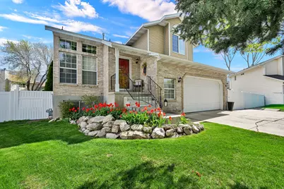 2382 N 450 W, Harrisville, UT 84414 - Photo 1