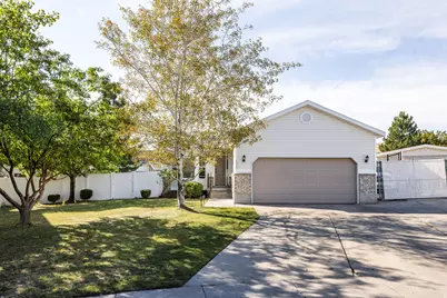 5365 W Alpine Flower Cir, Kearns, UT 84118 - Photo 1