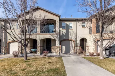 292 W 680 N, Centerville, UT 84014 - Photo 1