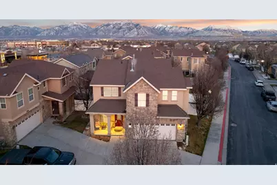 5092 W London Bay Dr S, Riverton, UT 84096 - Photo 1