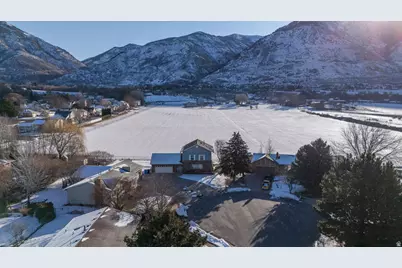 692 E 2400 N, North Ogden, UT 84414 - Photo 1