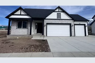 986 W Motor Vu Dr #214, Riverdale, UT 84405 - Photo 1