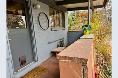 2853 E Live Oak Cir S, Holladay, UT 84117 - Photo 1