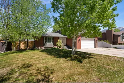 2163 E Borg Dr, Sandy, UT 84092 - Photo 1
