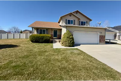 827 N 960 W, Pleasant Grove, UT 84062 - Photo 1