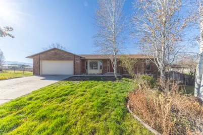 3389 W Gordon Ave S, Layton, UT 84041 - Photo 1