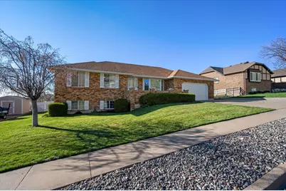 1543 N Cherry Blossom Dr W, Farmington, UT 84025 - Photo 1