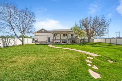 1055 S 1000 W, Clearfield, UT 84015 - Photo 1