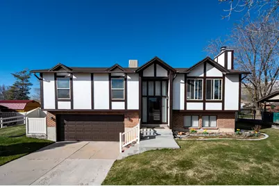 276 W Virginia Ave, Harrisville, UT 84404 - Photo 1