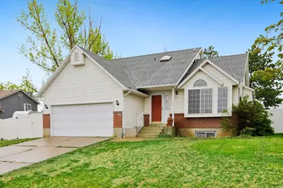 262 W 1850 N, Layton, UT 84041 - Photo 1