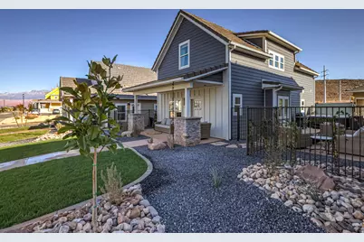 1236 E Villa Way, Washington, UT 84780 - Photo 1