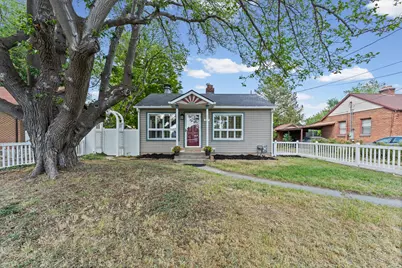 327 E 5300 S, Murray, UT 84107 - Photo 1