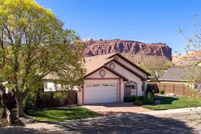 566 W Winesap Cir, Moab, UT 84532 - Photo 1