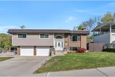 1025 E Grove Dr, Pleasant Grove, UT 84062 - Photo 1