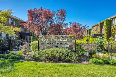 450 E 100 S #28, Salt Lake City, UT 84111 - Photo 1