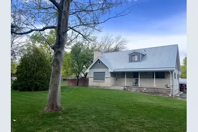 175 N 100 E, Hyrum, UT 84319 - Photo 1
