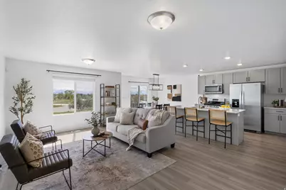 404 N Grassland Dr, Lehi, UT 84043 - Photo 1