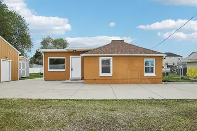 1077 S Prospect St #B, Salt Lake City, UT 84104 - Photo 1