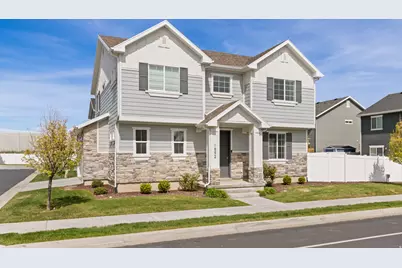 1592 W Parkview Dr, Syracuse, UT 84075 - Photo 1