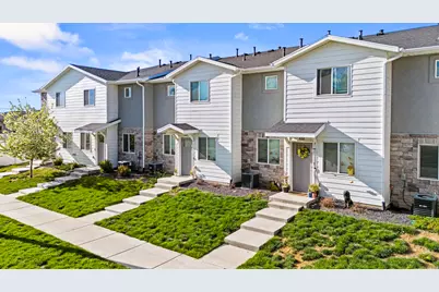 424 E Canfield Dr N, Ogden, UT 84404 - Photo 1