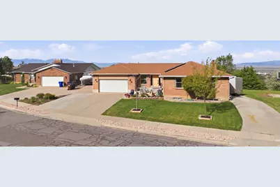 512 S 850 E, Centerville, UT 84014 - Photo 1