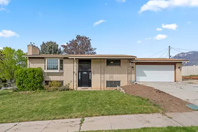 224 E 5200 S, Washington Terrace, UT 84405 - Photo 1