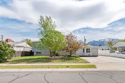 9085 S 440 E, Sandy, UT 84070 - Photo 1
