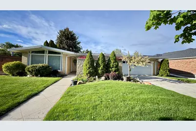 159 E Main St, Hyrum, UT 84319 - Photo 1