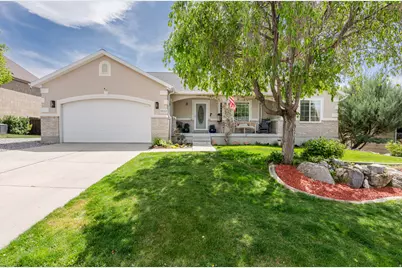 1022 E 450 S, Pleasant Grove, UT 84062 - Photo 1