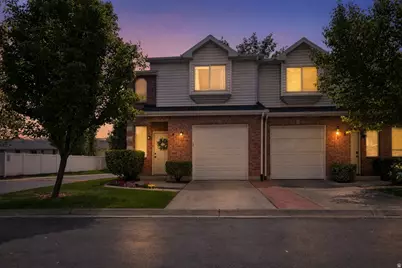 55 N Peregrine Ln #4, Bountiful, UT 84010 - Photo 1